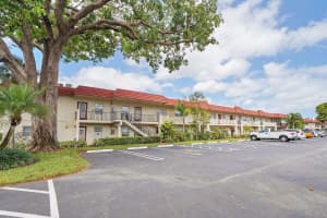 2 Abbey Lane 203, Delray Beach, FL 33446 Sold 07/10/24