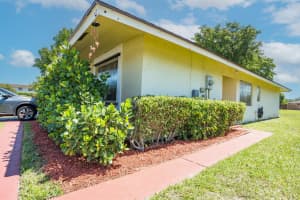 5258 Mendoza Street, West Palm Beach, FL 33415 Sold 05/16/24