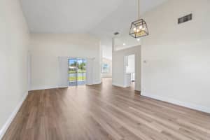 5154 Rosen Boulevard, Boynton Beach, FL 33472 Sold 07/02/24