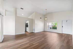 5154 Rosen Boulevard, Boynton Beach, FL 33472 Sold 07/02/24