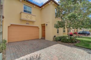 4646 Mediterranean Circle, Palm Beach Gardens, FL 33418 Sold 05/10/24