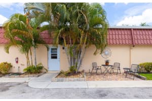 268 Cape Cod Cir b, Greenacres, FL 33467, Sold 08/08/24