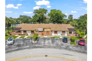 5401 NW 61st Place, Tamarac, FL 33319 Sold 06/24/24