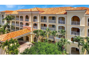 1 Harbour Isle Drive E 204, Fort Pierce, FL 34949 Sold 06/12/24