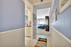 1 Harbour Isle Drive E 204, Fort Pierce, FL 34949 Sold 06/12/24