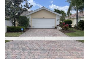 8380 Saint Johns Court, Wellington, FL 33414 Sold 06/20/24