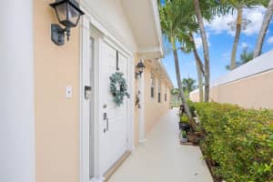8380 Saint Johns Court, Wellington, FL 33414 Sold 06/20/24