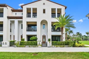 12510 Gross Pointe Drive, Palm Beach Gardens, FL 33418 Sold 08/29/24