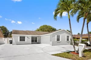 5978 Lincoln Circle W, Lake Worth, FL 33463 Sold 08/28/24