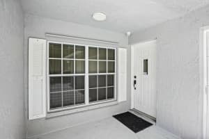 5978 Lincoln Circle W, Lake Worth, FL 33463 Sold 08/28/24