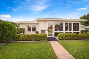 774 Nantucket Circle, Lake Worth, FL 33467 Sold 07/08/24
