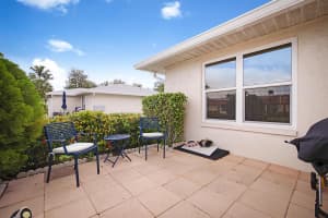 774 Nantucket Circle, Lake Worth, FL 33467 Sold 07/08/24