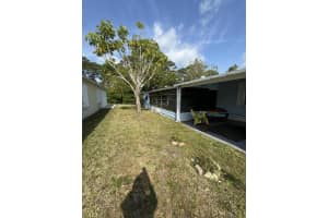 14 Rio De Palmas, Fort Pierce, FL 34951 Sold 05/13/24