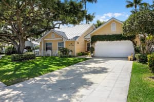 108 Colony Way E, Jupiter, FL 33458 Sold 05/15/24