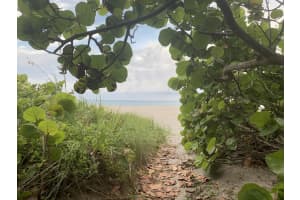 3104 Fairway Drive N, Jupiter, FL 33477 Sold 07/18/24