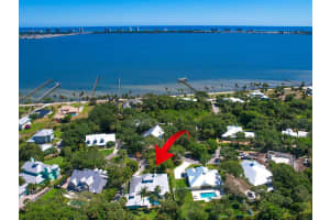 125 Eden Creek Lane, Jensen Beach, FL 34957 Sold 11/21/24