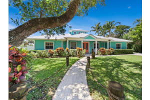 125 Eden Creek Lane, Jensen Beach, FL 34957 Sold 11/21/24