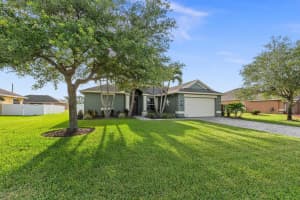 6410 Parklane Court, Vero Beach, FL 32967 Sold 06/21/24