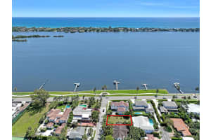 100 Bunker Ranch Road Road, West Palm Beach, FL 33405 - MLS#R10977401