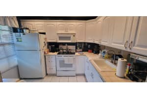 5268 Breadfruit Circle, Delray Beach, FL 33484 Sold 05/24/24