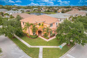 9265 Oak Alley Drive, Lake Worth, FL 33467 Sold 07/17/24