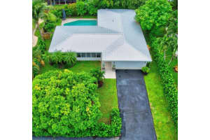 688 Heron Drive, Delray Beach, FL 33444 Sold 05/23/24