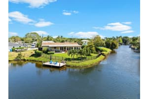 825 Canal Drive, Boynton Beach, FL 33435 Sold 02/25/25