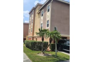 4190 Gator Greens Way Ph-5, Fort Pierce, FL 34982 Sold 05/24/24