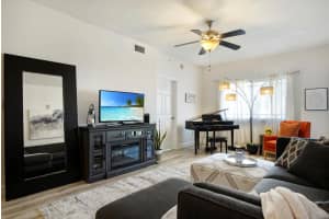 2804 Sarento Place 204, Palm Beach Gardens, FL 33410 Sold 05/31/24