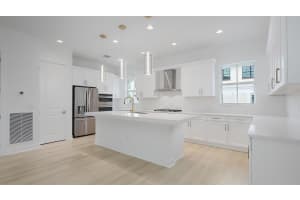 5261 Beckman Terrace, Palm Beach Gardens, FL 33418 Sold 07/03/24