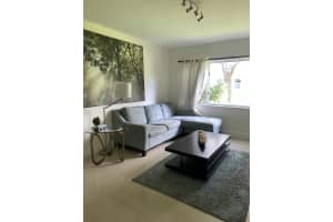 201 SE 6th Avenue 4, Pompano Beach, FL 33060 Sold 05/31/24