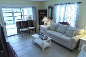 32 Pine Arbor Lane 101, Vero Beach, FL 32962 Sold 06/12/24