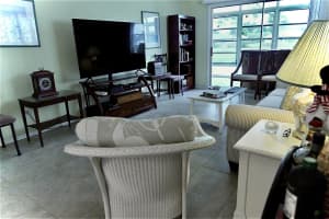 32 Pine Arbor Lane 101, Vero Beach, FL 32962 Sold 06/12/24