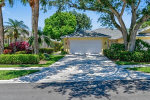 250 Brier Circle, Jupiter, FL 33458 Sold 07/01/24