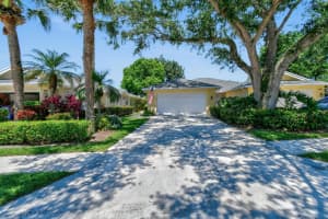 250 Brier Circle, Jupiter, FL 33458 Sold 07/01/24