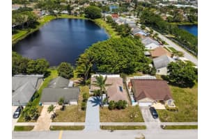 1804 Edgewater Drive, Boynton Beach, FL 33436 Sold 07/08/24