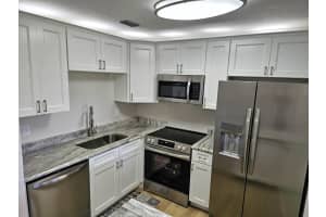 67 Royal Oak Drive 204, Vero Beach, FL 32962 Sold 07/19/24