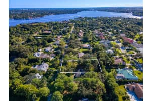 5650 Shirley Drive, Jupiter, FL 33458 Sold 01/02/25