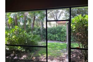 1653 Baseline Lane, Vero Beach, FL 32967 Sold 09/26/24