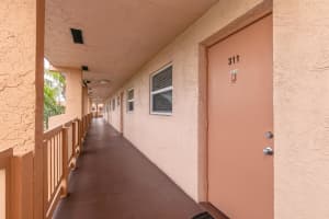 6890 Royal Palm Boulevard 311h, Margate, FL 33063 Sold 07/26/24