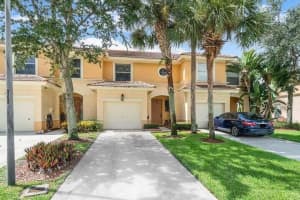 381 River Bluff Lane, Royal Palm Beach, FL 33411 Sold 06/03/24