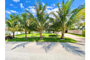 2360 NE 4th Avenue, Boca Raton, FL 33431 Sold 05/28/24