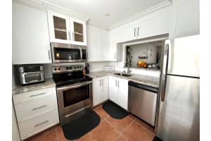 2900 NW 48th Terrace 310, Lauderdale Lakes, FL 33313 Sold 06/25/24