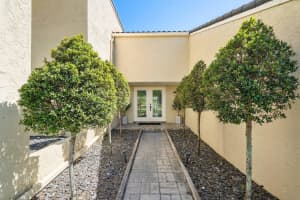 2320 SW 23rd Cranbrook Drive, Boynton Beach, FL 33436 Sold 06/13/24