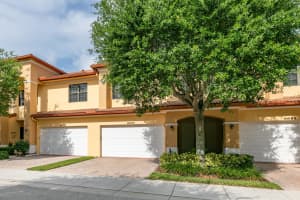 6690 SE Woodmill Pond Lane, Stuart, FL 34997 Sold 10/21/24