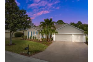 342 24th Avenue SW, Vero Beach, FL 32962 Sold 06/25/24