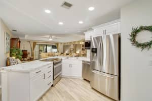 8472 Bonita Isle Drive, Lake Worth, FL 33467 Sold 08/07/24