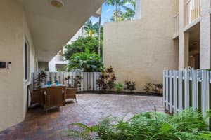 3600 Oaks Clubhouse Drive 108, Pompano Beach, FL 33069 Sold 12/03/24