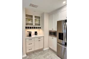 6404 SE Brandywine Court 204, Stuart, FL 34997 Sold 06/10/24