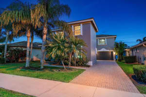 1160 SE Kirk Street, Stuart, FL 34997 Sold 03/28/25